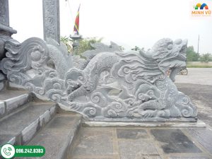 Mẫu rồng đá năm 2021